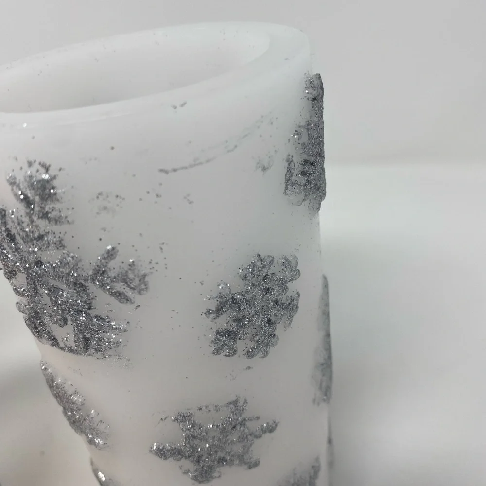 Set of 3 Silver & White Faux Snowflake Glitter Candles